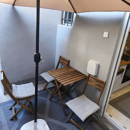 Sa Tri Sobe Za Sedam Osoba