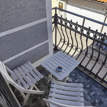 Sa Tri Sobe Za Sedam Osoba Szarajevó